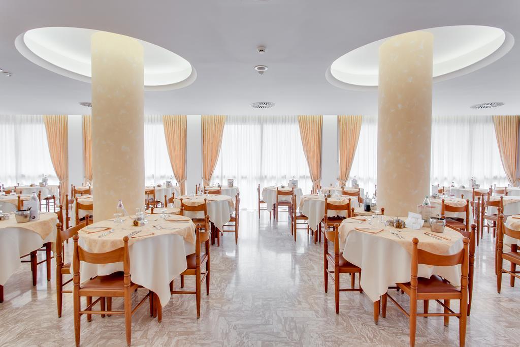 Hotel Garden Беллария-Иджеа-Марина Экстерьер фото