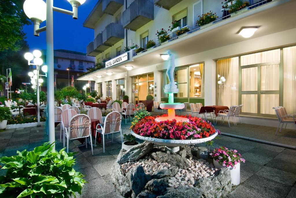 Hotel Garden Беллария-Иджеа-Марина Экстерьер фото